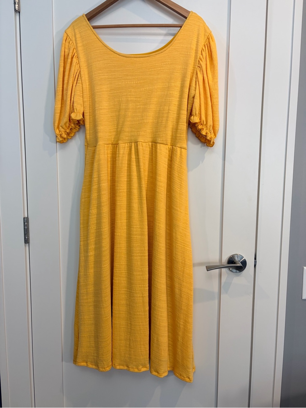 Woodmouse & Thistle Yellow Textured Midi Dress Size Large